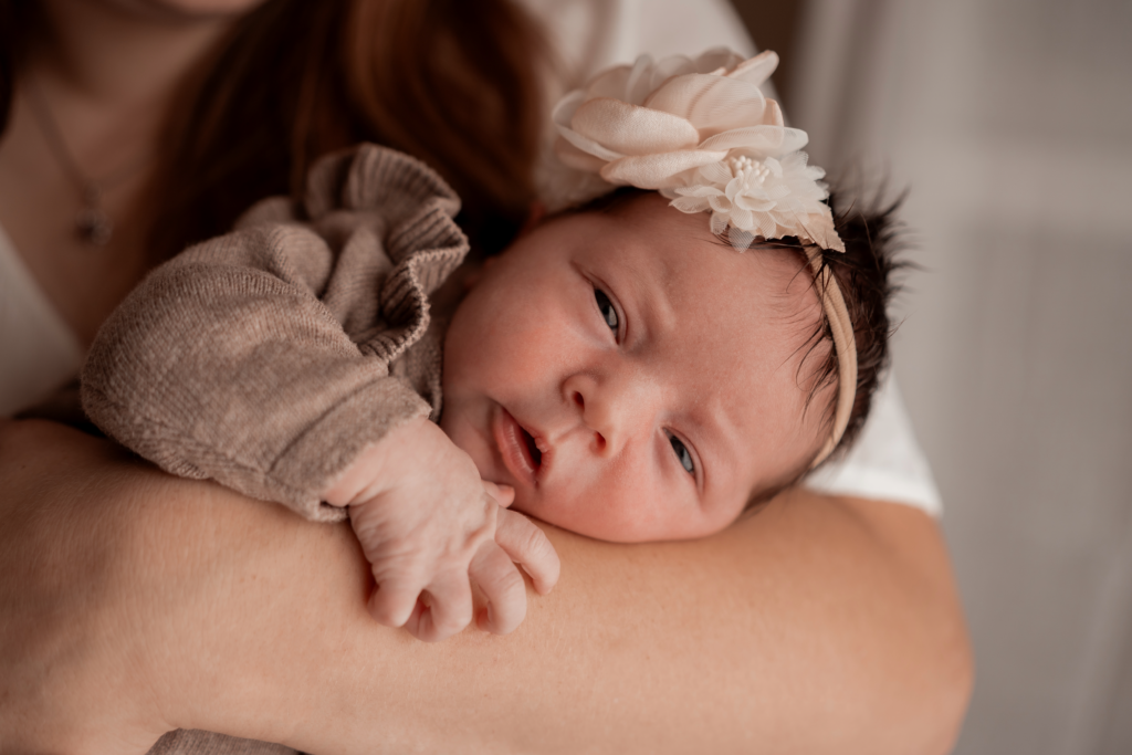 Fotografin_Soest_Arnsberg_Ense_Fotoshooting_Familien_Babybauch_Newborn_Portrait